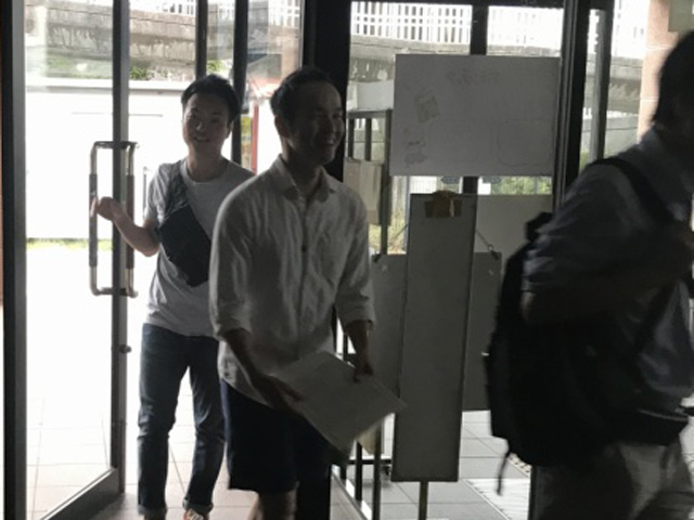 �x���ɋA��