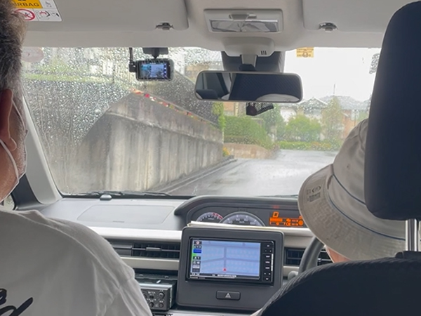 �Ƒ����P�{���J�n