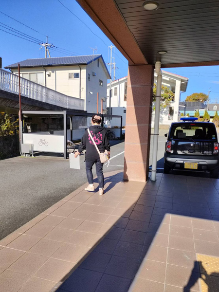 �s���s���Җ��ړ��J�n